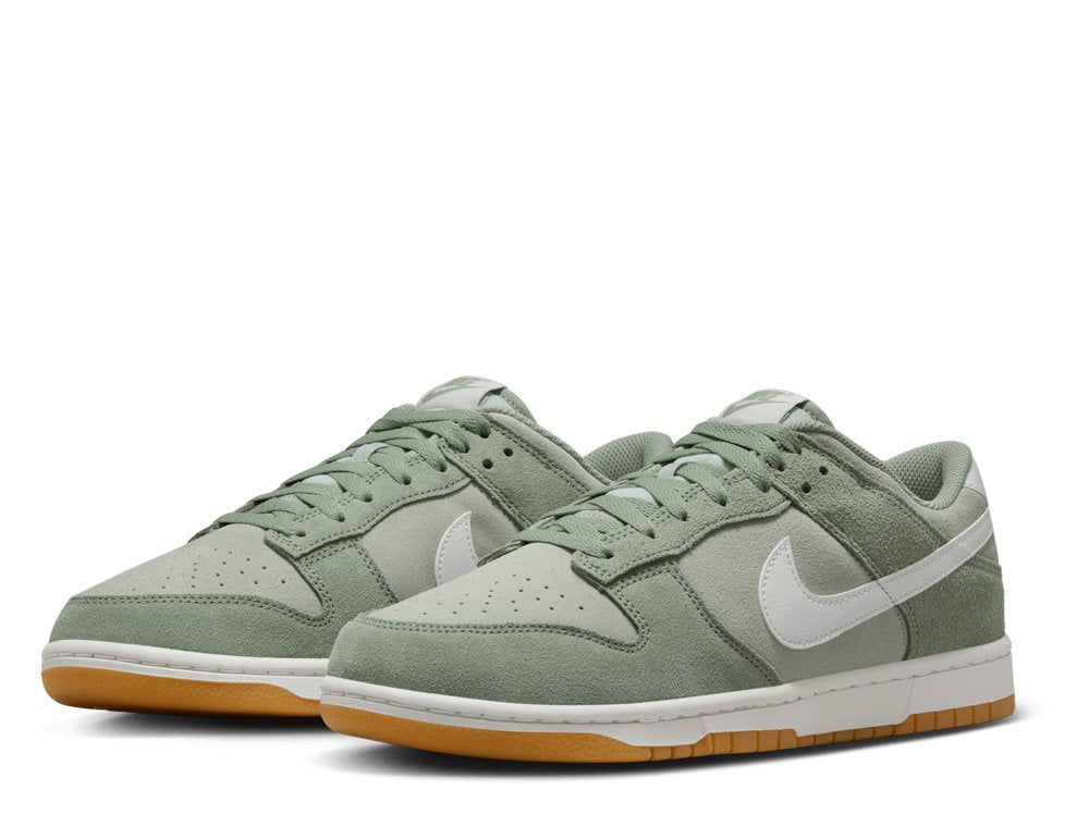 Nike Dunk Low Retro SE