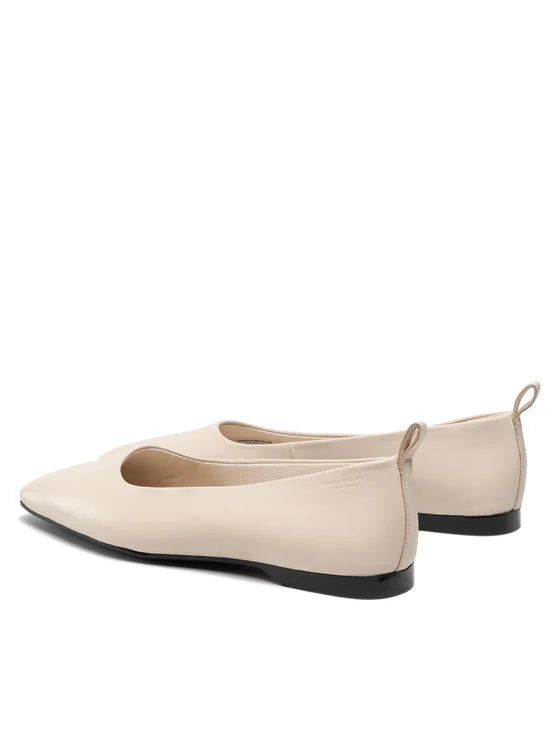 Vagabond Shoemakers Baleriny Delia 5307-201-02
