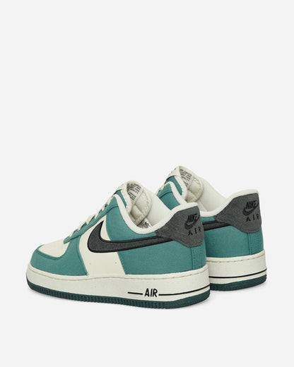 Nike Air Force 1 '07 LV8 Coconut Milk / Vintage Green