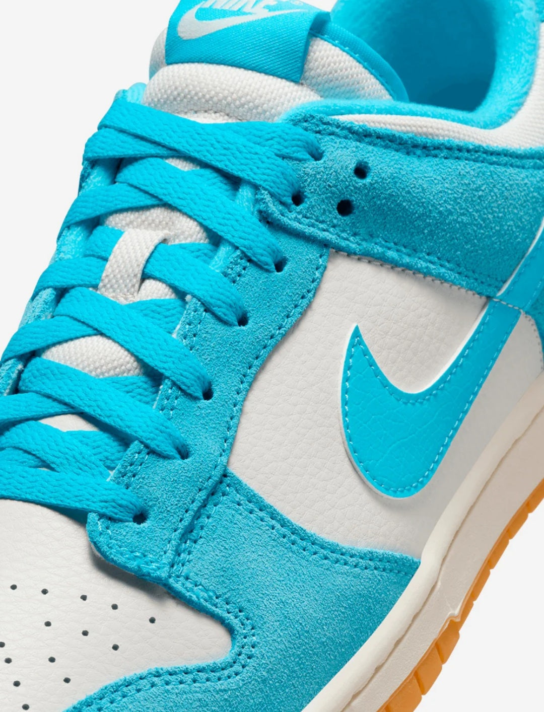 Nike Dunk Low Retro SE "Baltic Blue"