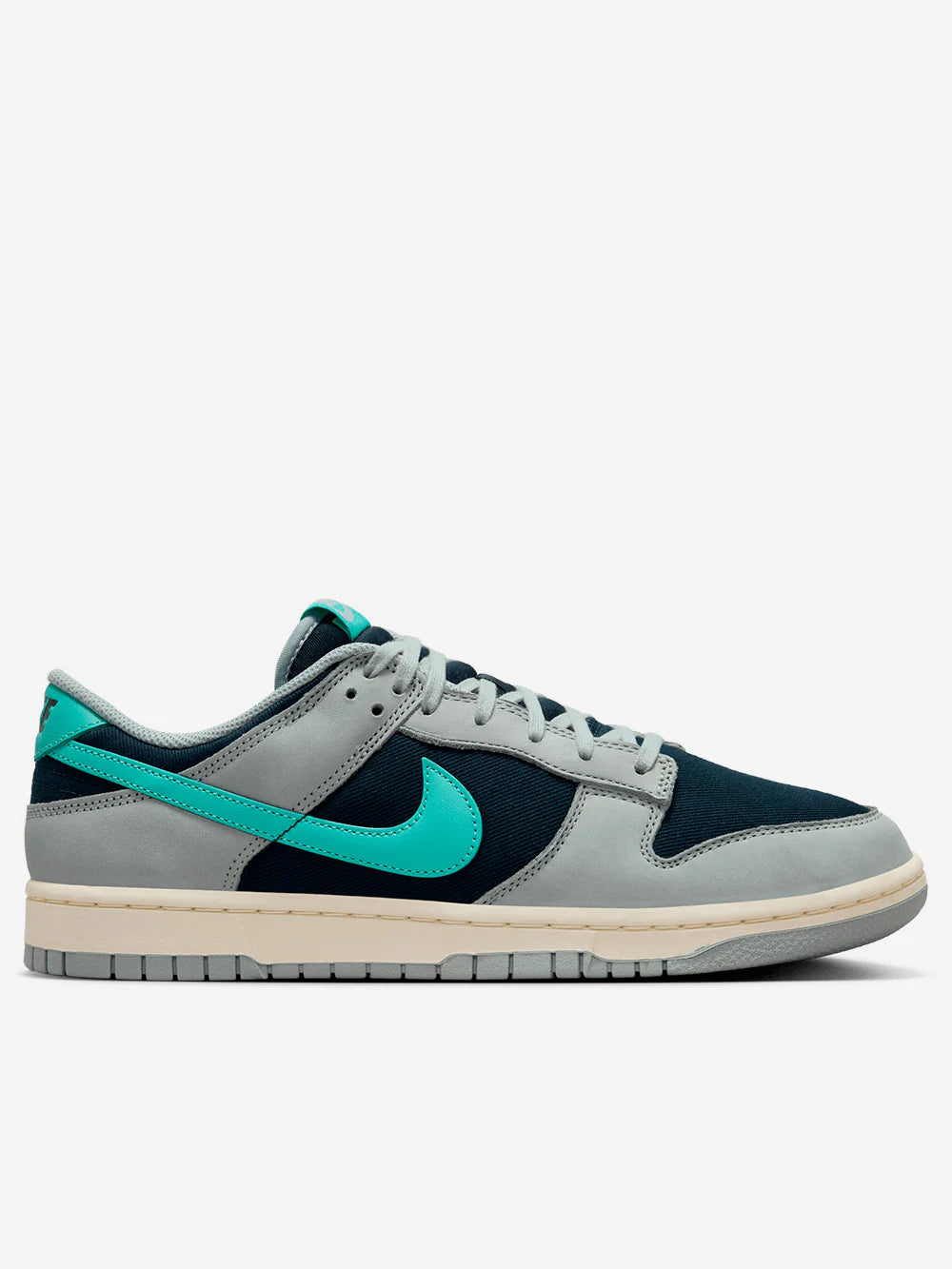 Nike Dunk Low Retro Premium 'Dark Obsidian Green Frost'