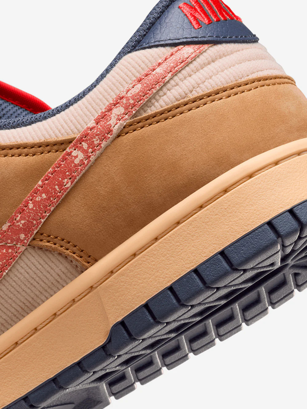 Nike Dunk Low Retro SE "Sand Drift and Wheat"