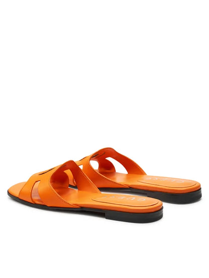 Guess Klapki FLGCIA LEA19