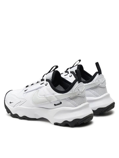Nike Sneakersy Tc 7900 DR7851 100 Biały