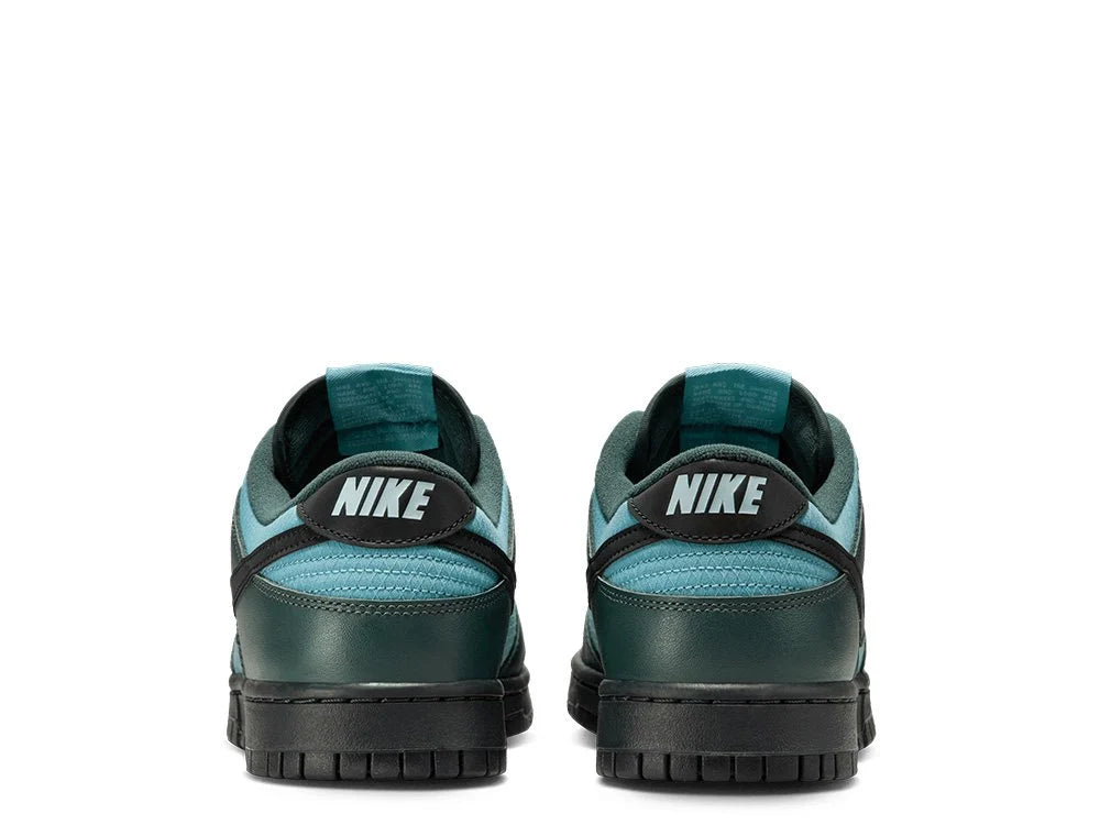 Nike Dunk Low Retro SE